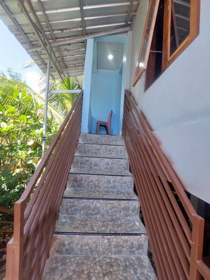 D'Ru Guest House Labuan Bajo Zewnętrze zdjęcie